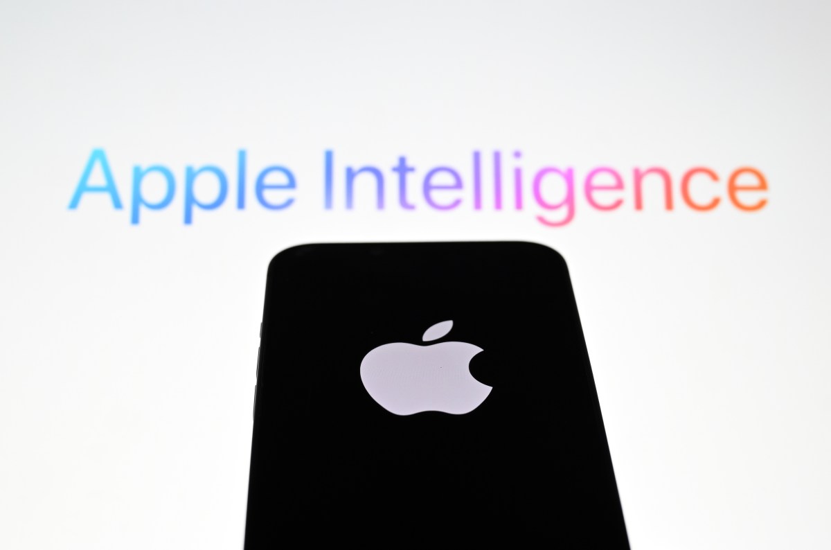 تتعثر أدوات الكتابة الخاصة بشركة Apple Intelligence في الشتائم والموضوعات المثيرة للجدل